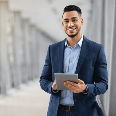 testimonial 3 WH 400x400px